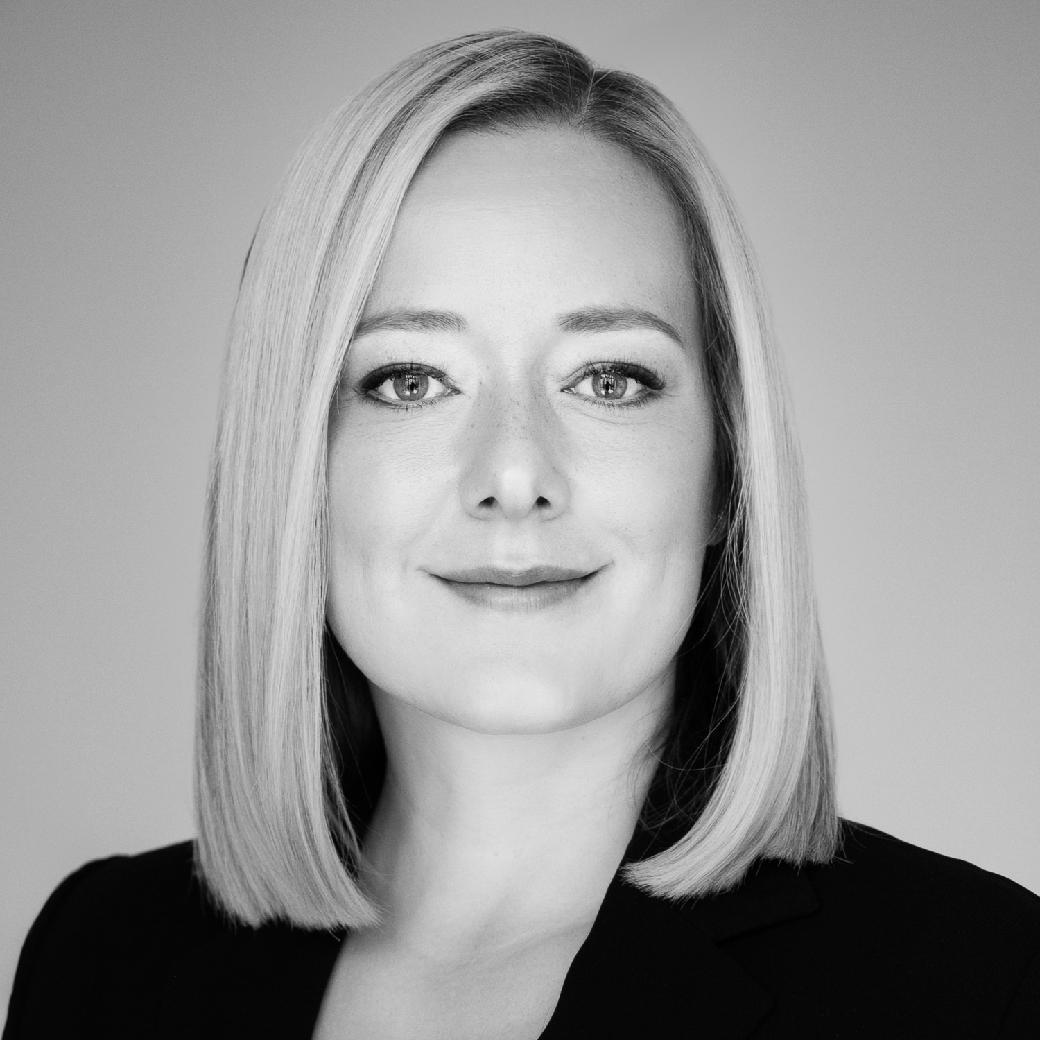 Rechtsanwältin Madlen Lemke - schwarz-weiss